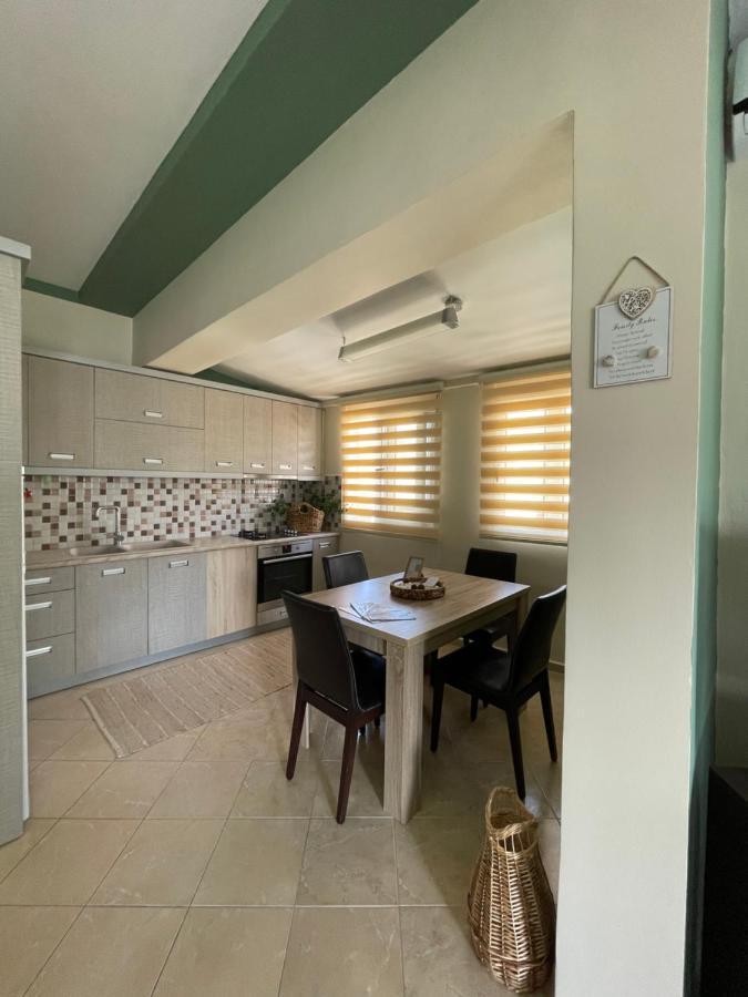 Ola Apartament 2 Sarandë 외부 사진